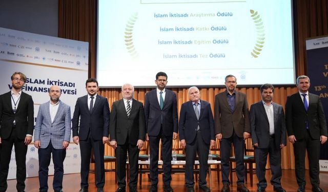 ÖNDER, İslam İktisadı Eğitim Ödülü'nün sahibi oldu