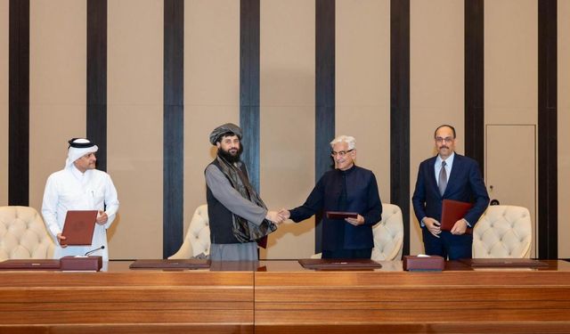 Türkiye ile Katar devreye girdi! Afganistan ve Pakistan savaşı bitirdi