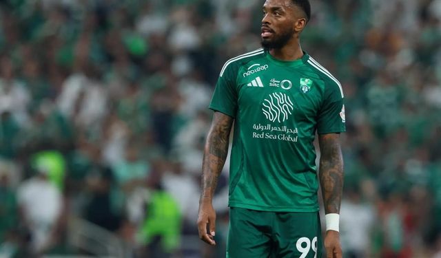 Bahisten ceza alan futbolcu Premier Lig'e transfer oluyor