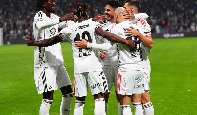 Beşiktaş'ın yıldızı milli takımından affını istedi!