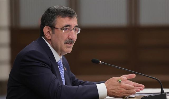 Cumhurbaşkanı Yardımcısı Yılmaz: Enflasyonu tek haneye indirmeye odaklandık