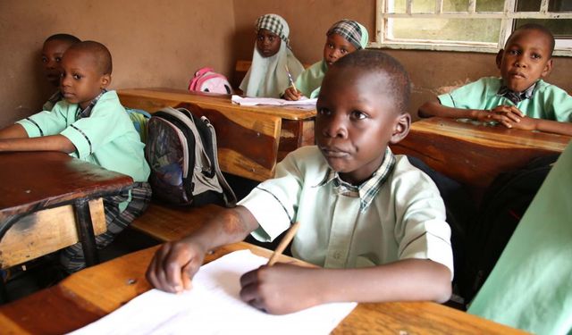 Nijerya ana dilde eğitimden vazgeçti! Okullarda 'İngilizce' kararı