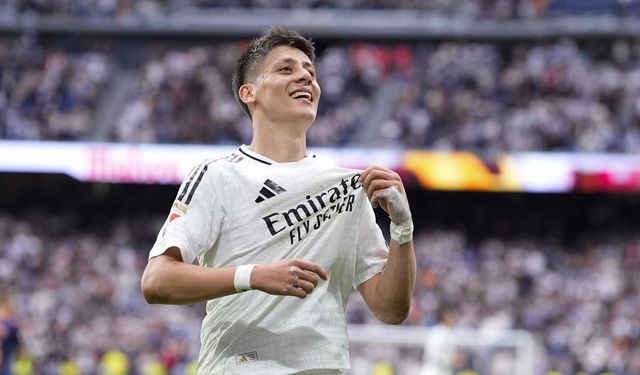 Real Madrid soyunma odasında büyük kriz! Takım ikiye bölündü: Arda'nın tarafı belli oldu