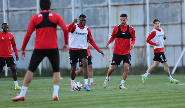 Sivasspor'da Esenler Erokspor maçı hazırlıkları başladı