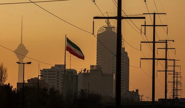 Tahran dahil 20 eyalet tehlikede! İran'da su krizi kritik hal aldı!