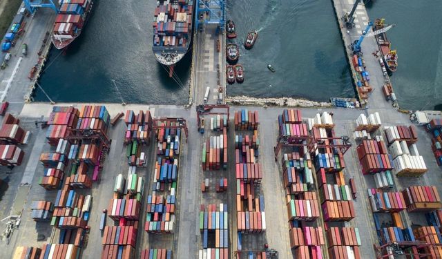 Türkiye'den 90 ülkeye ihracat: Ticari araçlar rekor kırdı
