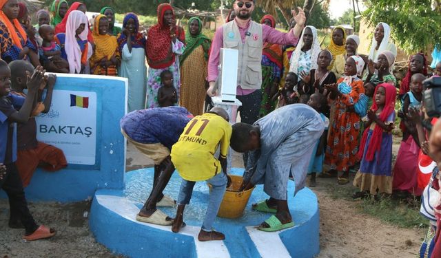 UHVED Derneği, Çad'da umudu yeşertiyor: Su kuyuları ve yetim sofraları sürüyor