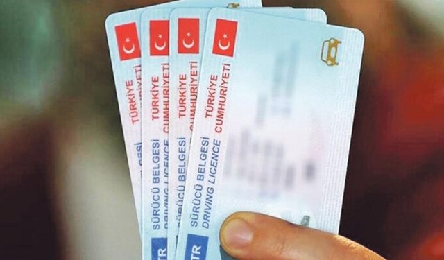 Yeni ehliyet yenileme ücreti ne kadar oldu? Süreç nasıl olacak?