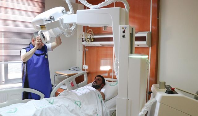 ASELSAN, yapay zeka destekli mobil röntgen cihazını hizmete sundu