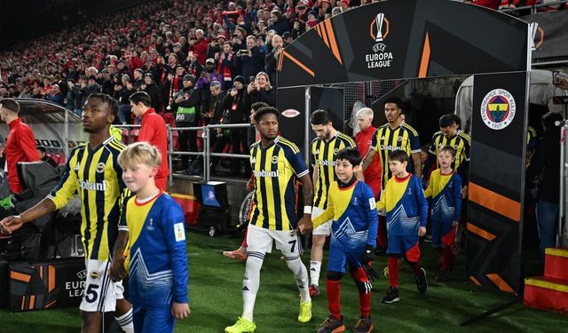 Fenerbahçe maça farklı teknik direktörle çıktı