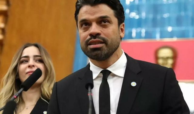 Gökhan Zan siyaseti bıraktı! Futbola geri döndü