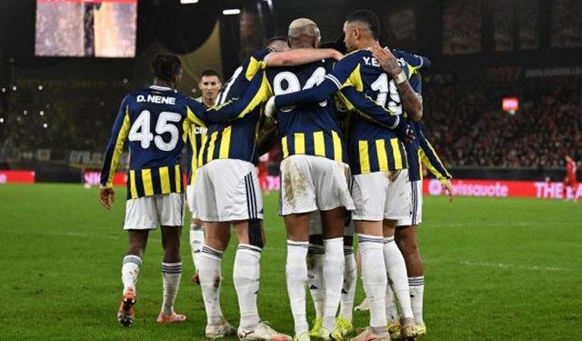 Talisca'dan 'Altın' hat-trick! Fener'in ateşi Norveç'i yaktı