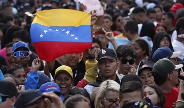 ABD'den Venezuela Uyarısı: Ülkeyi Derhal Terk Edin!