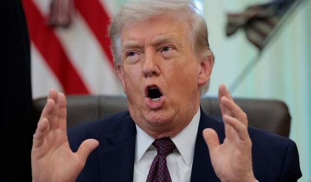 ABD, İran Bandıralı TOUSKA Kargo Gemisini Durdurdu