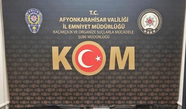 Afyonkarahisar'da Ruhsatsız Silah Operasyonu: 1 Kişi Tutuklandı