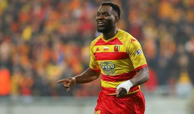 Beşiktaş, Kongolu Forvet Afimico Pululu ile İlgileniyor