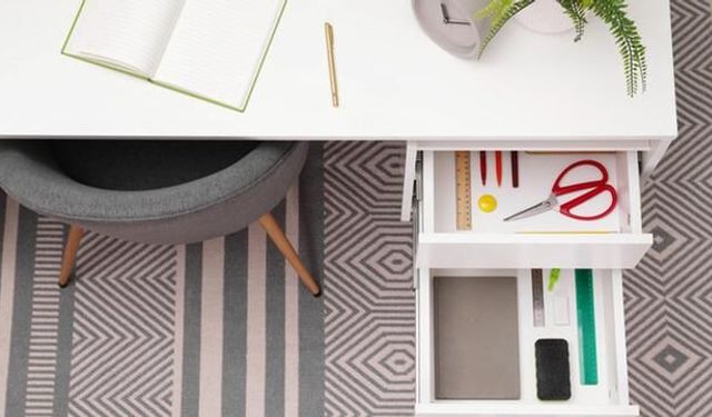 Eski Akıllı Telefonlar Hem Güvenlik Hem de Yangın Riski Taşıyor