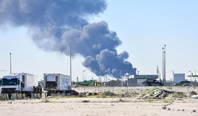 İran'ın Kuveyt'teki Üsse İHA Saldırısında 15 ABD Askeri Yaralandı