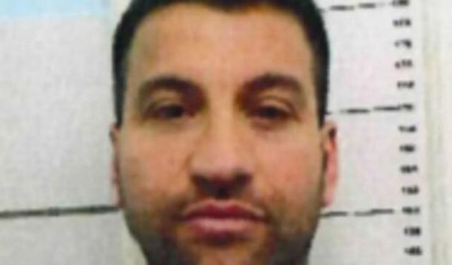 İtalya'nın En Tehlikeli Firarisi Roberto Mazzarella Lüks Tatil Tesisinde Yakalandı