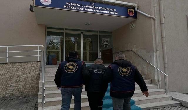 Kütahya'da aranan 97 şahıs yakalandı