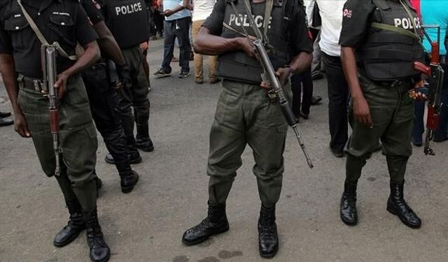 Nijerya'nın İki Eyaletinde Silahlı Saldırılarda 16 Kişi Yaşamını Yitirdi