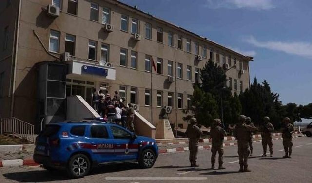 Şanlıurfa'da Göçmen Kaçakçılığı Operasyonunda 18 Kişi Tutuklandı