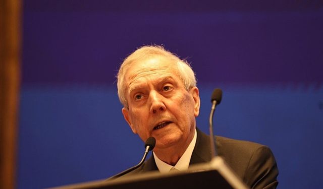 Aziz Yıldırım'dan Fenerbahçe'ye Transfer Haberi