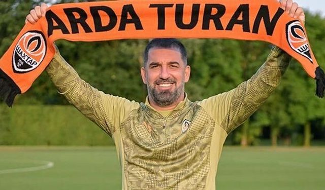 Beşiktaş'ta Teknik Direktör Arda Turan İhtimali Gündemde