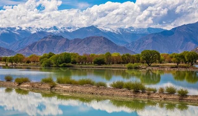 Çin'in Tibet'teki Dev Baraj Projesi Bölgesel Su Güvenliğini Tehdit Ediyor