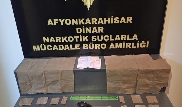 Dazkırı'da Peçeteye Emdirilmiş Uyuşturucu Ele Geçirildi: Şahıs Tutuklandı
