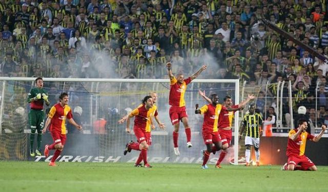 Galatasaray'dan Fenerbahçe'ye Göndermeli 'Tarihte Bugün' Paylaşımı