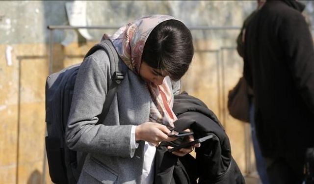 İran'da Uluslararası İnternet Erişimi Yeniden Açıldı