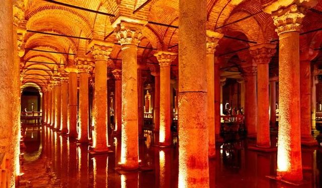 İstanbul, Uluslararası Medyada Övgüyle Anılıyor