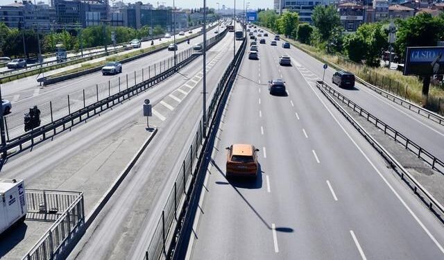 İstanbul'da Bayramın Üçüncü Günü Trafik Yoğunluğu Düşük Seyretti