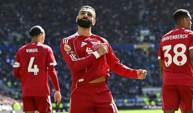 Liverpool, Mohamed Salah ile Yollarını Ayırdı
