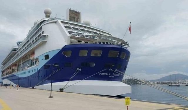 Marella Discovery Bodrum Limanı'na Demir Attı