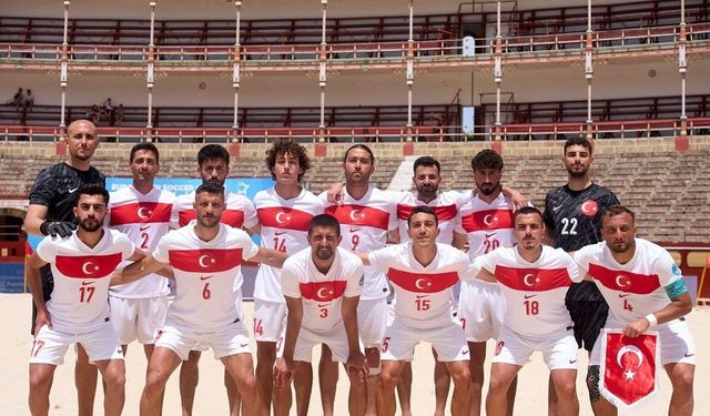 Plaj Futbolu Milli Takımı Avrupa A Ligi'ni Çekya Zaferiyle Tamamladı