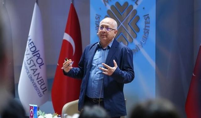 Prof. Dr. Cemil Aydın: Namık Kemal Nesli, Avrupa Aydınlanmasını Yeniden Tanımladı