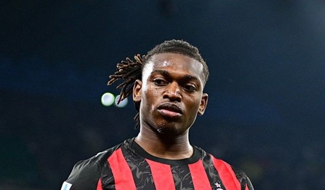 Rafael Leao'dan Ayrılık İşareti: Fenerbahçe ve Galatasaray Takipte