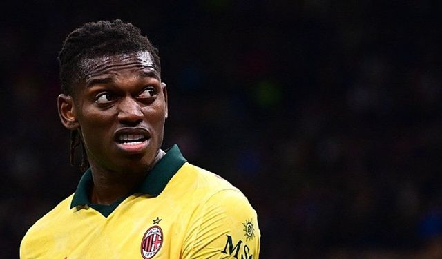 Rafael Leao'nun Beğenileri Fenerbahçeli Taraftarların Tepkisini Çekti