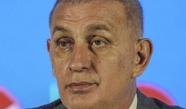 TFF, Galatasaray'ın Şampiyonluk Kutlamasında Yeni Bir Uygulamaya İmza Attı