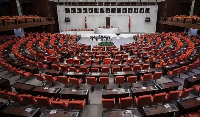 12. Yargı Paketi TBMM'ye Sunuldu: Duruşma Süresi 3 Ayı Geçmeyecek