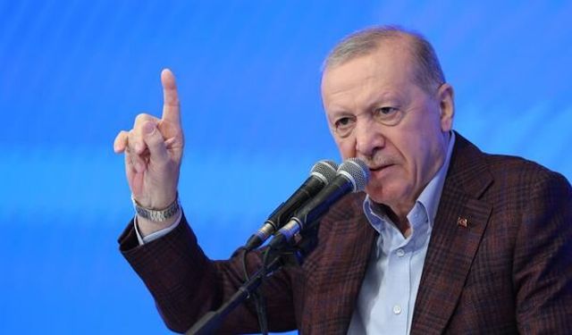 AK Parti'nin Yeni Şarkısı 'Efsane Büyük Başkan' İlk Kez Tanıtıldı