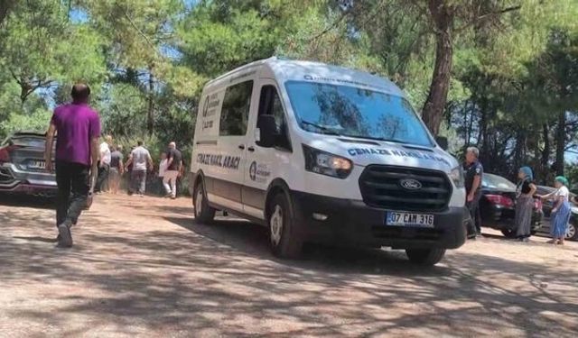Antalya Konyaaltı'nda Ormanlık Alanda Bir Kişi Ölü Bulundu