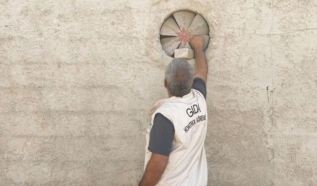 Denetim Ekibi Kapıyı Açan Olmayınca Farklı Yönteme Başvurdu
