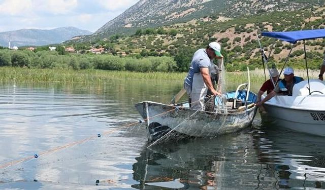 Denizli'de Işıklı Barajı'nda Su Ürünleri Denetimi Yapıldı