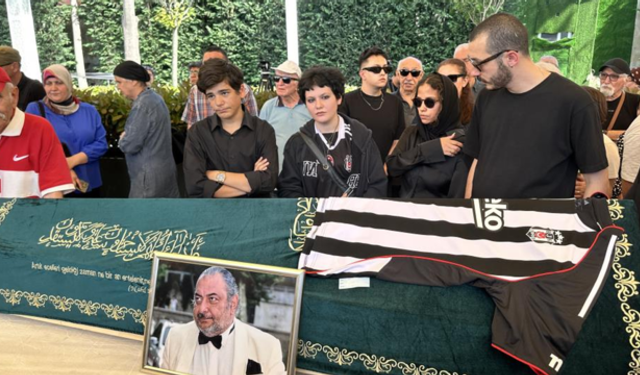 Reha Muhtar Son Yolculuğuna Uğurlandı: Cenazede Duygu Dolu Anlar