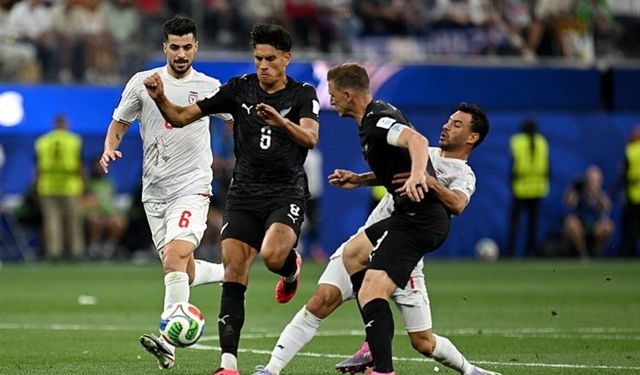 TRT, İran-Yeni Zelanda Maçı Spikerinin Yayından Çekildiğini Açıkladı