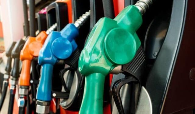 Akaryakıt Fiyatlarında Motorine Yarın 1,12 Lira Zam Geliyor