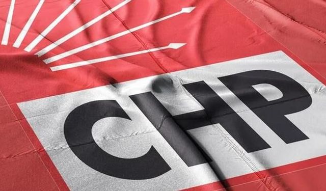 CHP İstanbul'da 33 İlçe Başkanı Görevden Alındı
